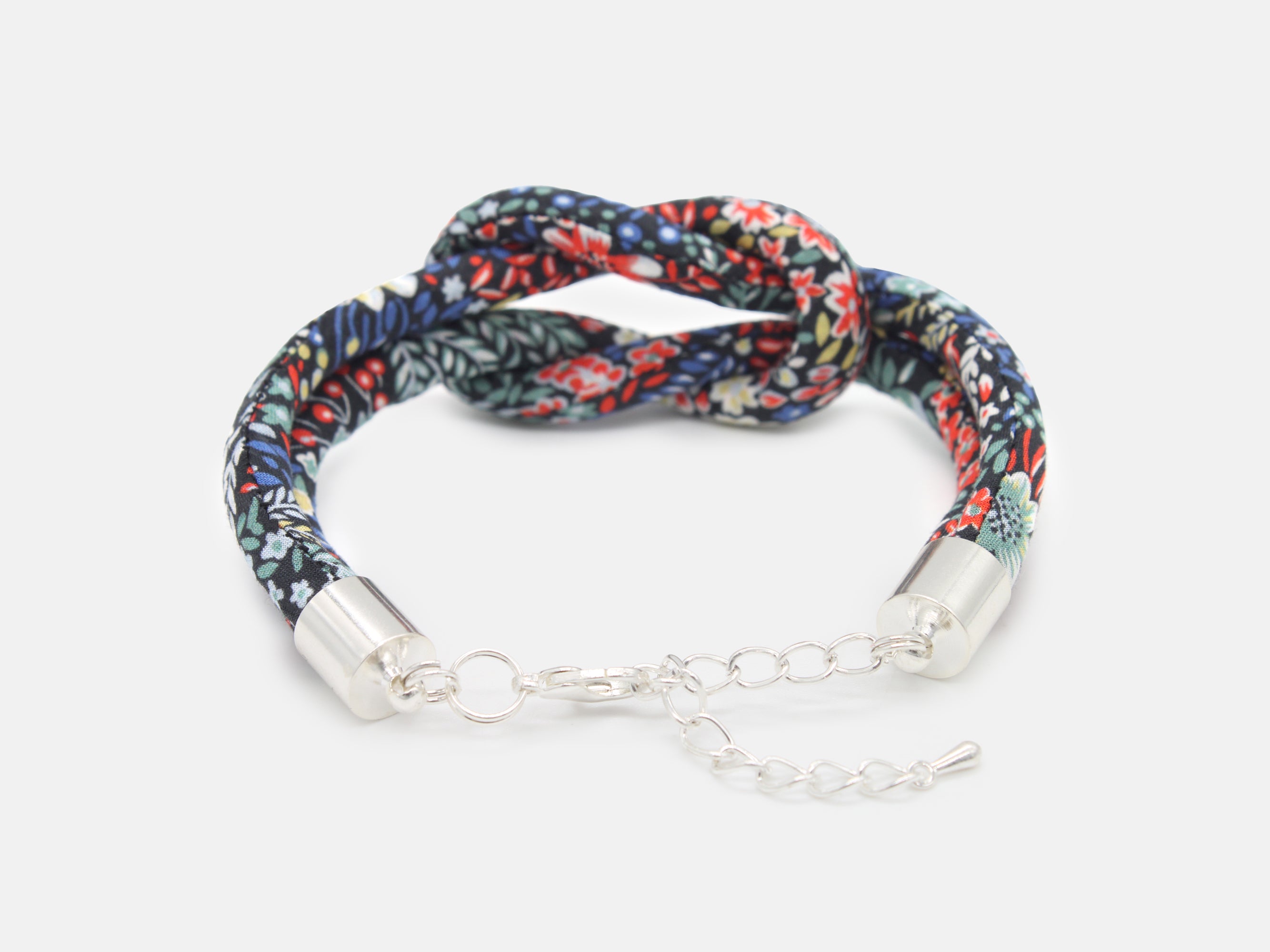 Bunny Bosworth Reef Knot Bracelet - Liberty Elderberry A Print | Holme & Moss