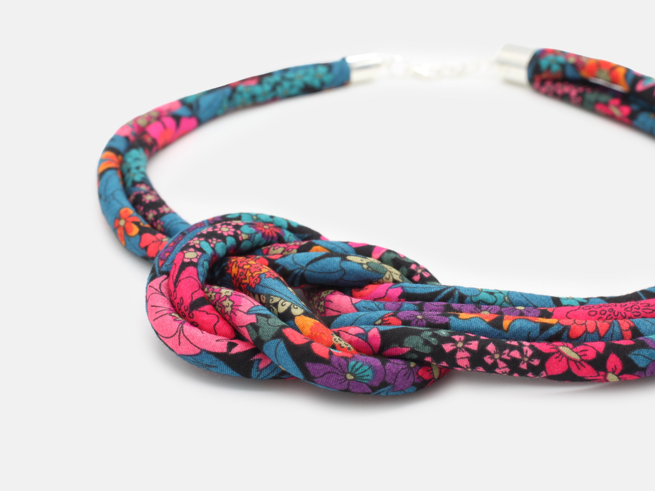 Bunny Bosworth Reef Knot Necklace - Liberty London Ciara C Print | Holme & Moss