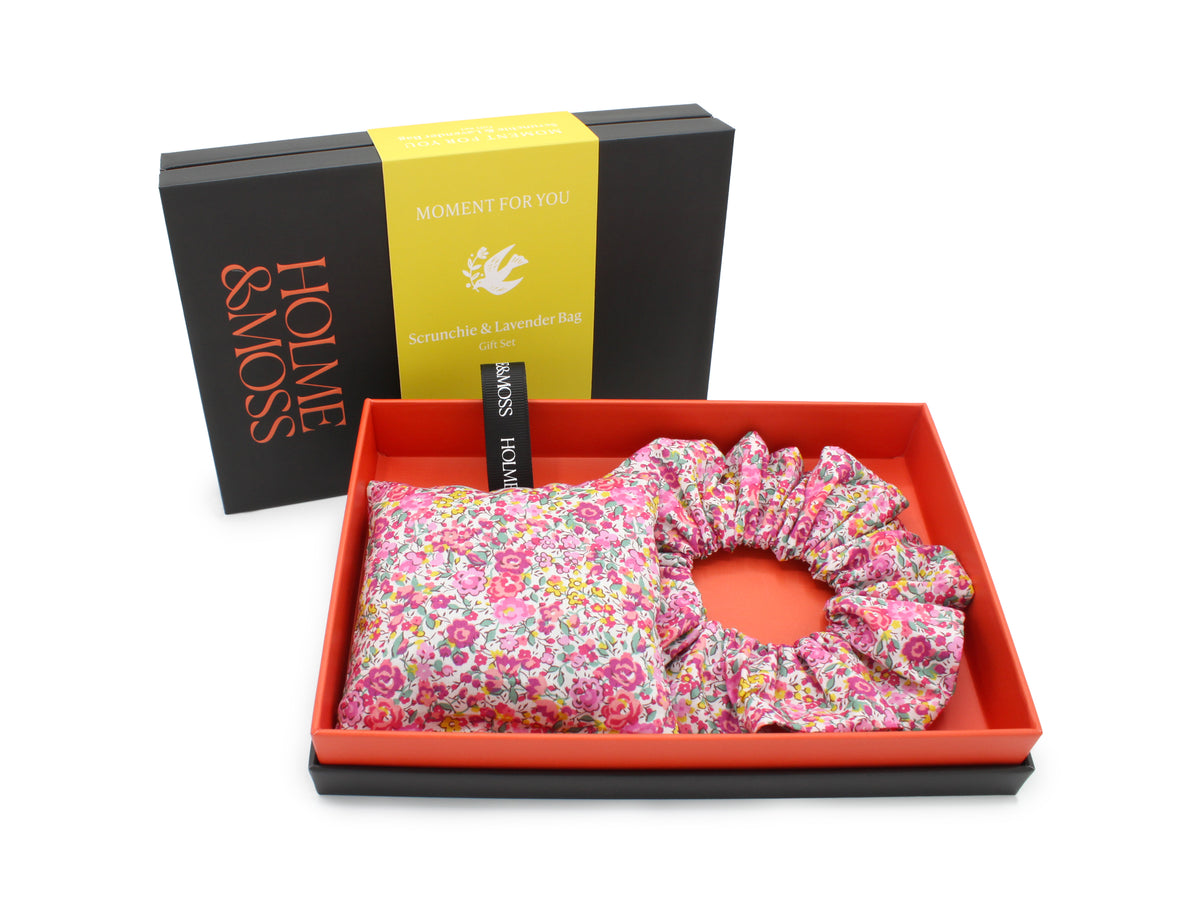 Scrunchie and Lavender Bag Gift Set – Liberty Emma and Georgina N Print | Holme & Moss