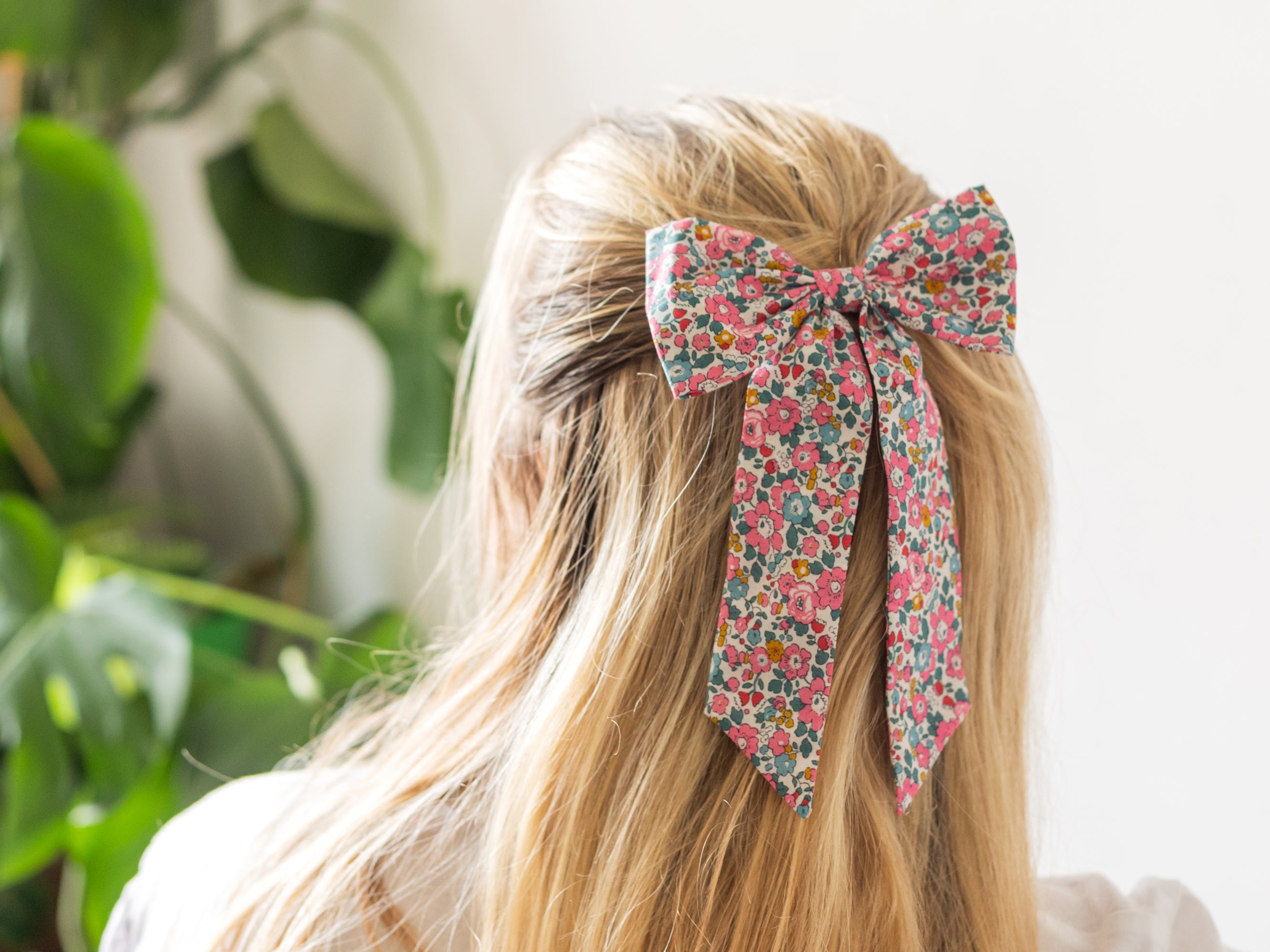 Large Bow Alligator Hair Clip, Liberty London Betsy Ann E Print | Holme & Moss