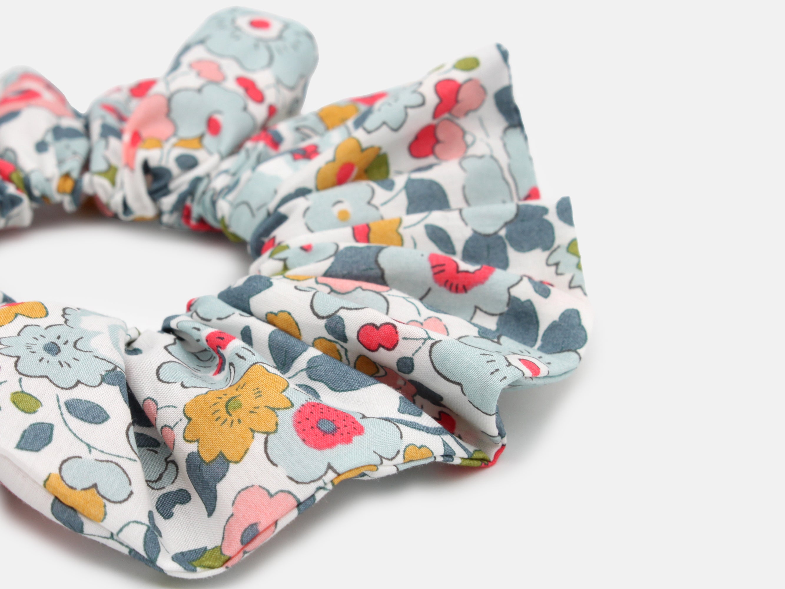 Large Scrunchie Close Up - Liberty London Betsy P Print | Holme & Moss