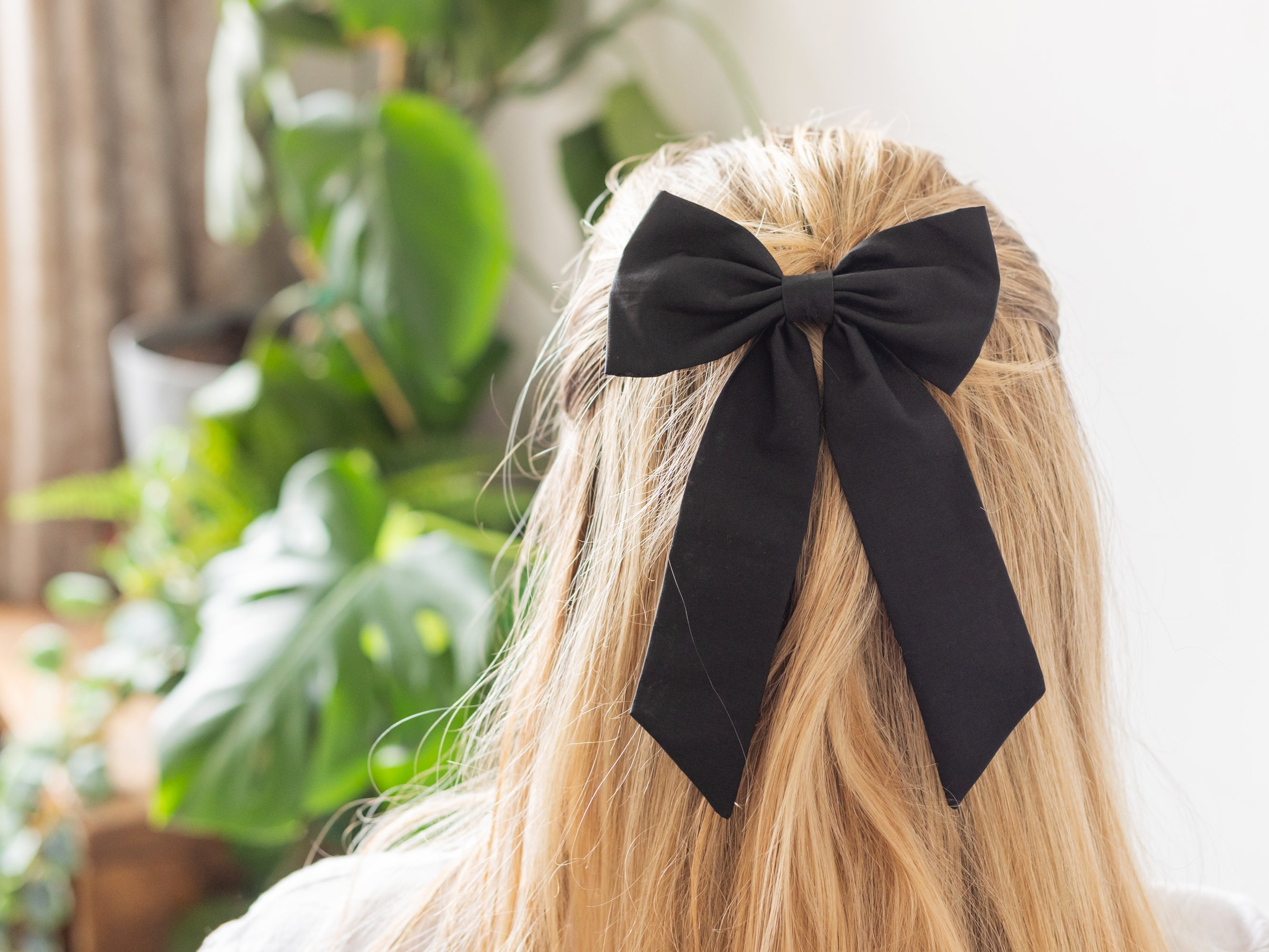 Large Bow Alligator Hair Clip, Liberty London Black F Print | Holme & Moss