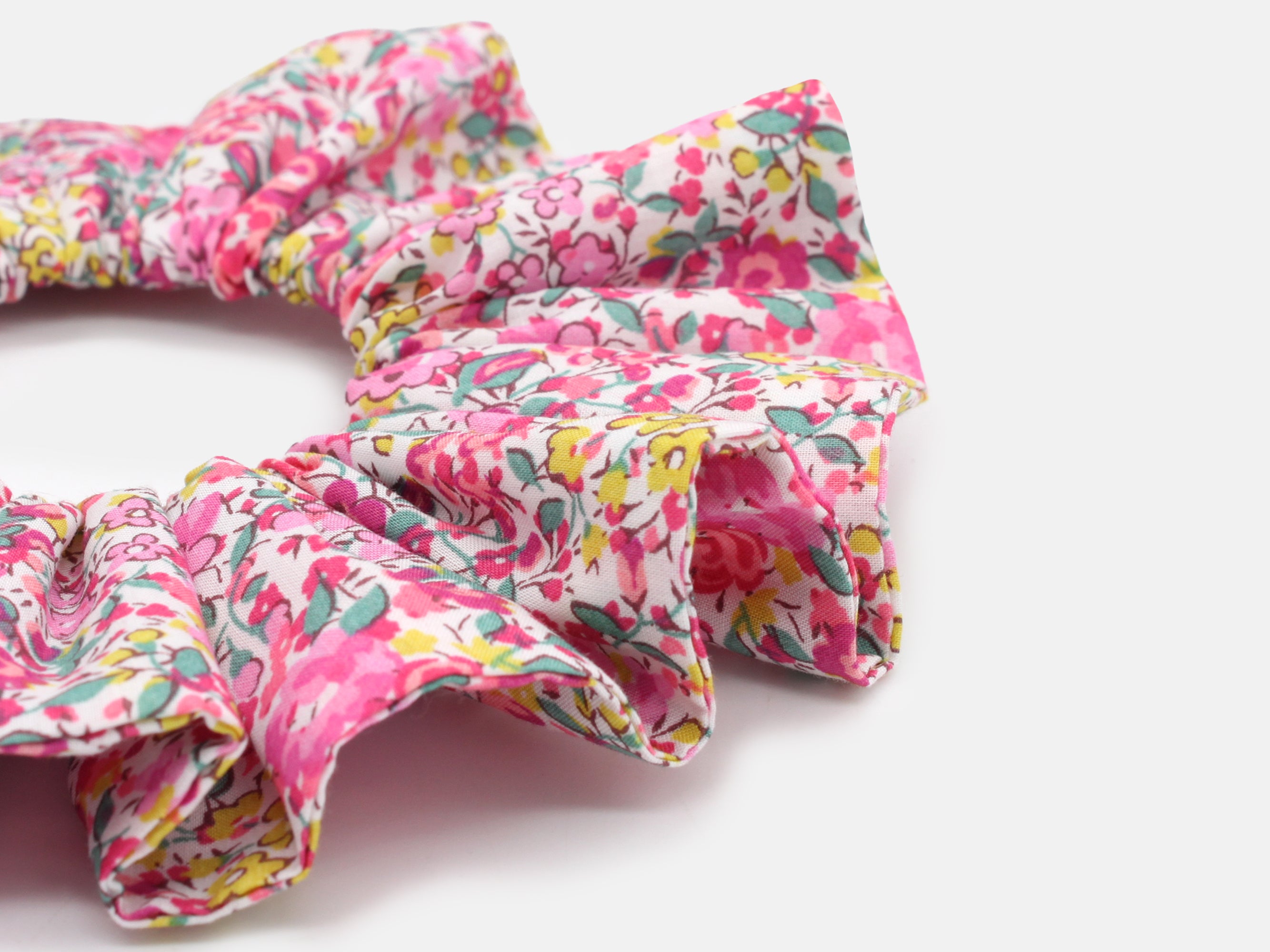 Large Scrunchie Close-Up - Liberty Fabrics Emma and Georgina N pink Print | Holme & Moss