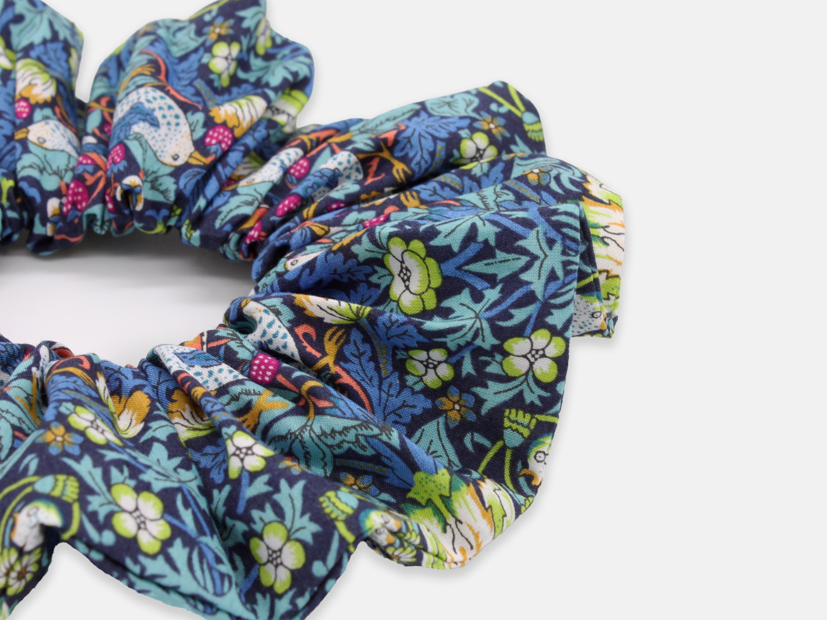 Scrunchie Close Up - Liberty London Strawberry Thief J Print | Holme & Moss