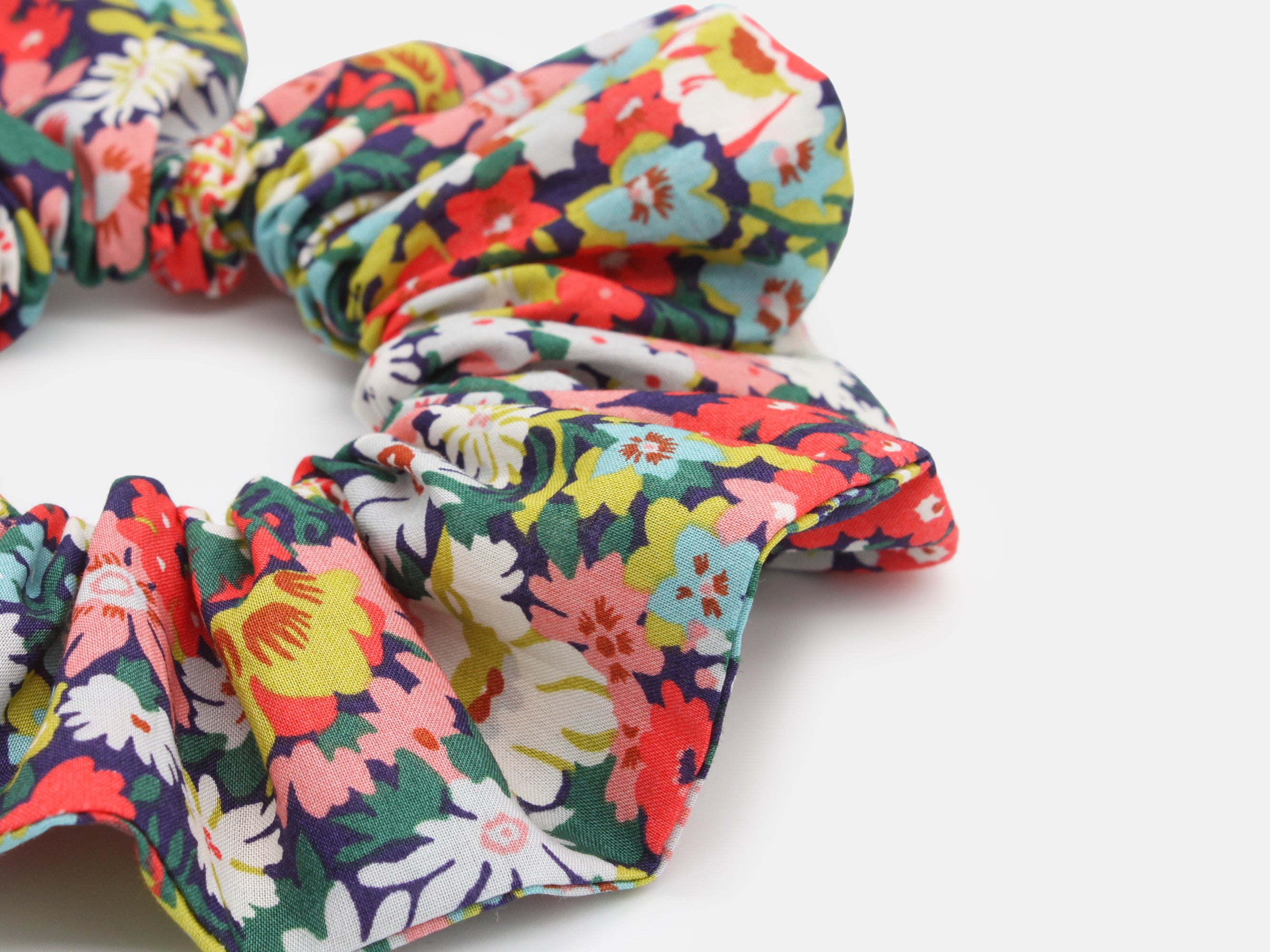 Scrunchie Close Up - Liberty London Thorpe C Print | Holme & Moss