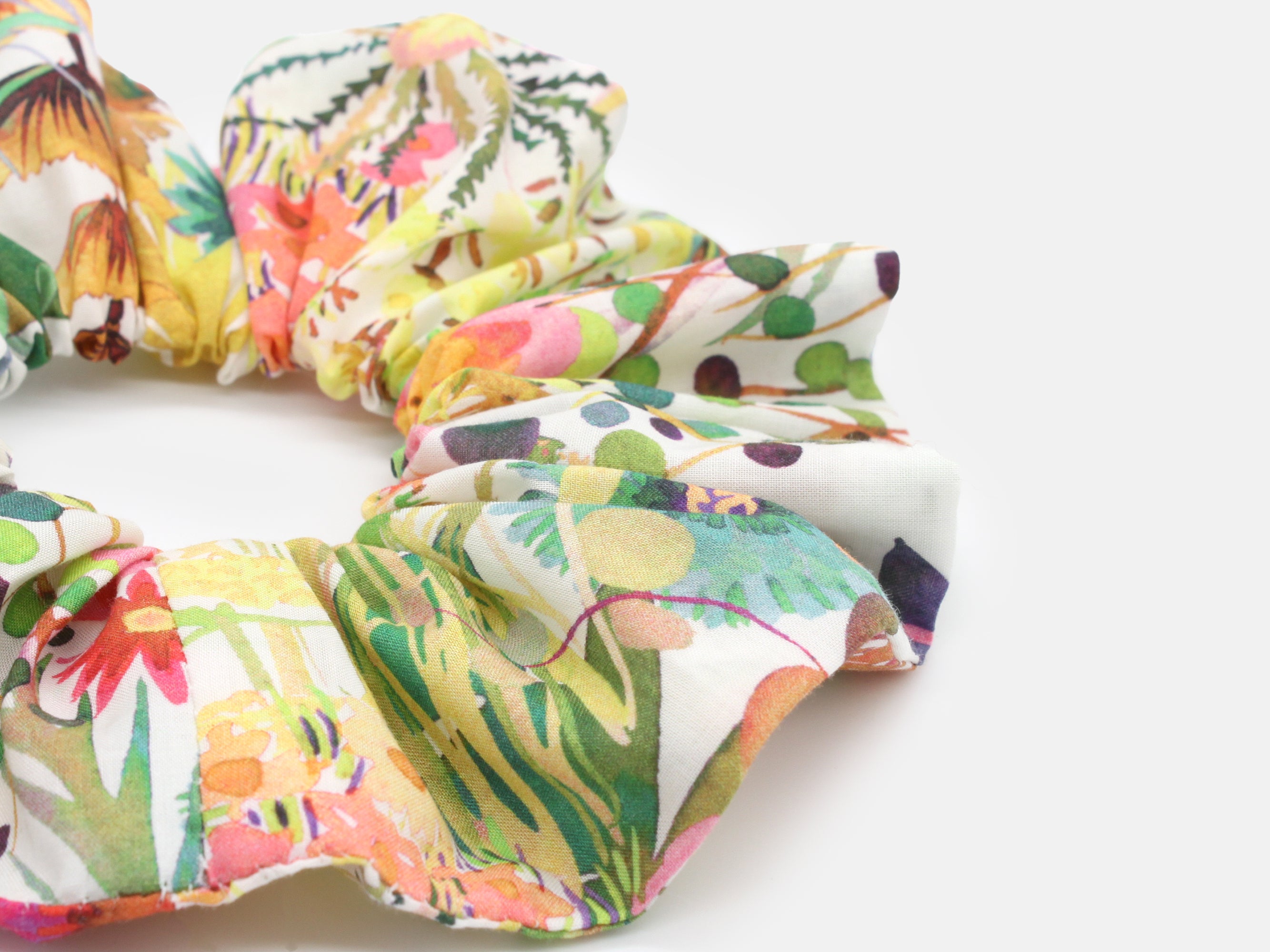 Scrunchie Close Up - Liberty London Tresco F Print | Holme & Moss