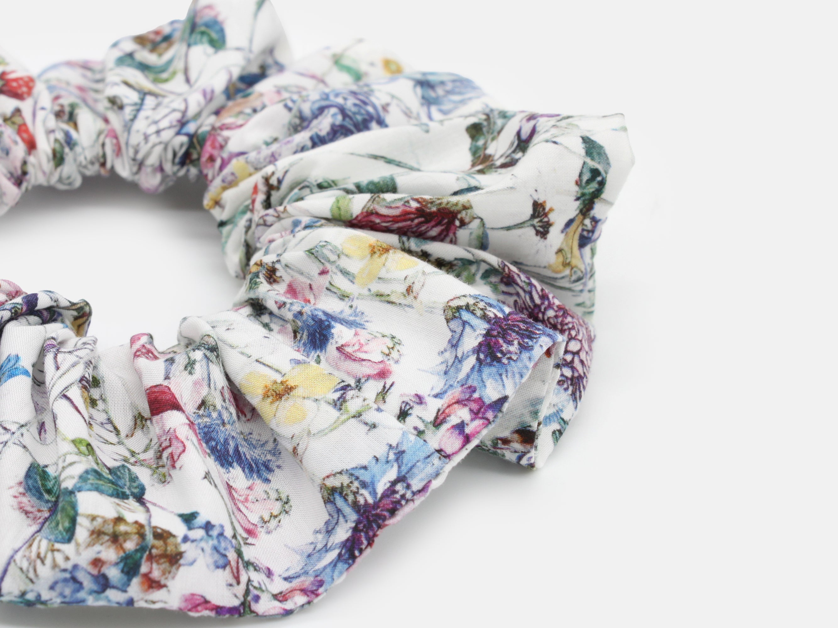 Scrunchie Close Up - Liberty London Wild Flowers Print | Holme & Moss