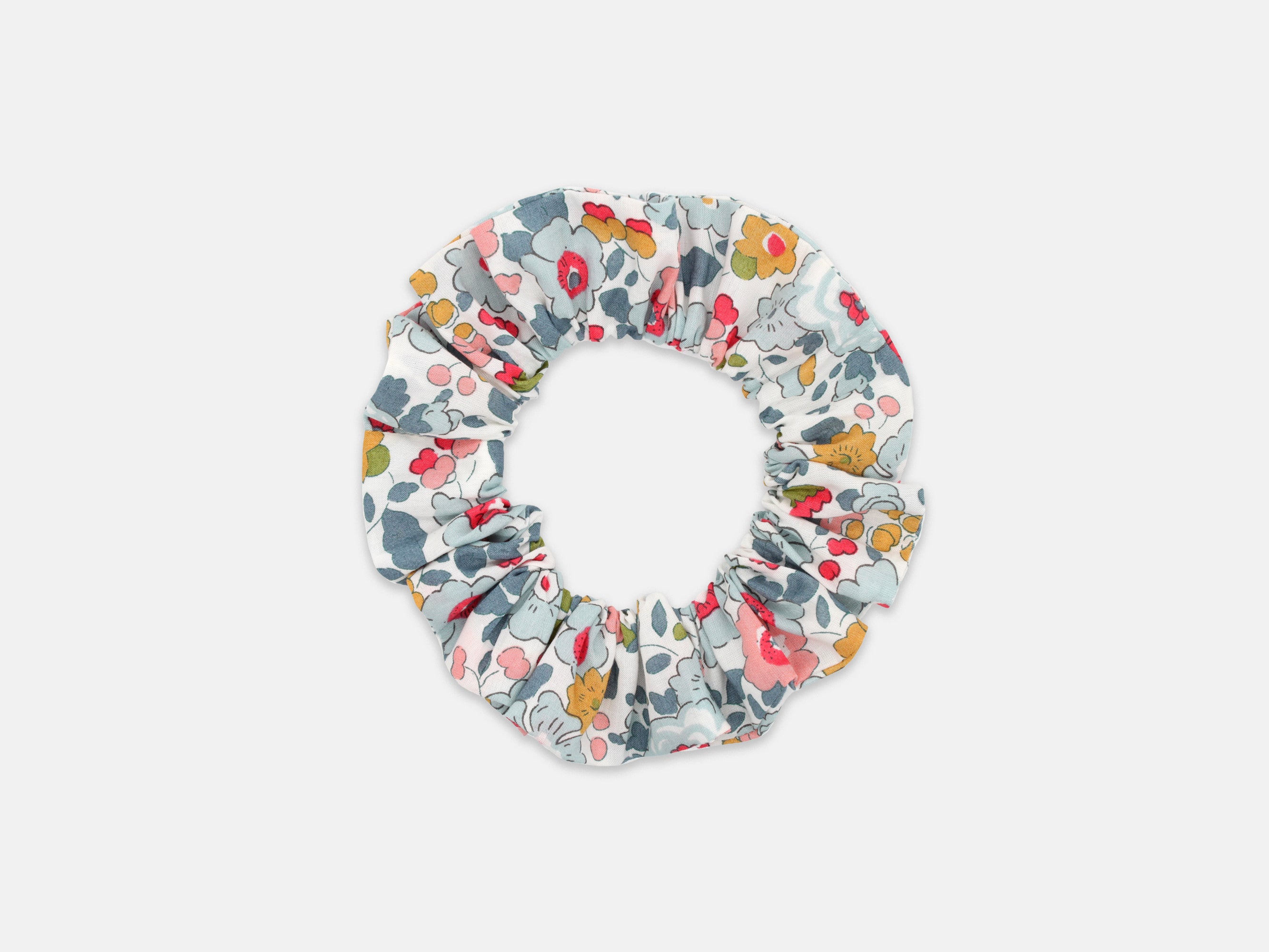 Medium Scrunchie - Liberty London Betsy P Print | Holme & Moss