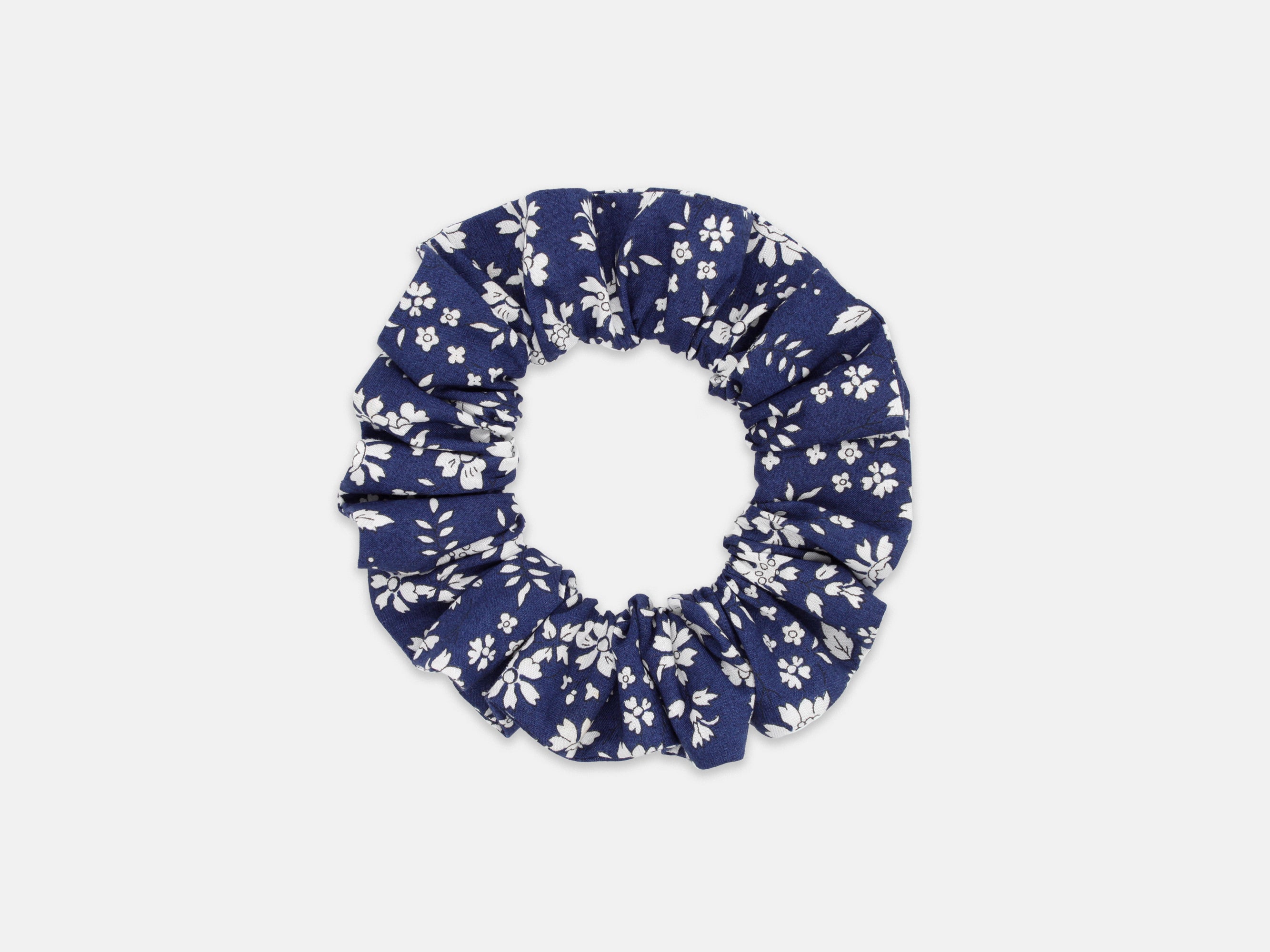 Medium Scrunchie - Liberty London Capel U Print | Holme & Moss