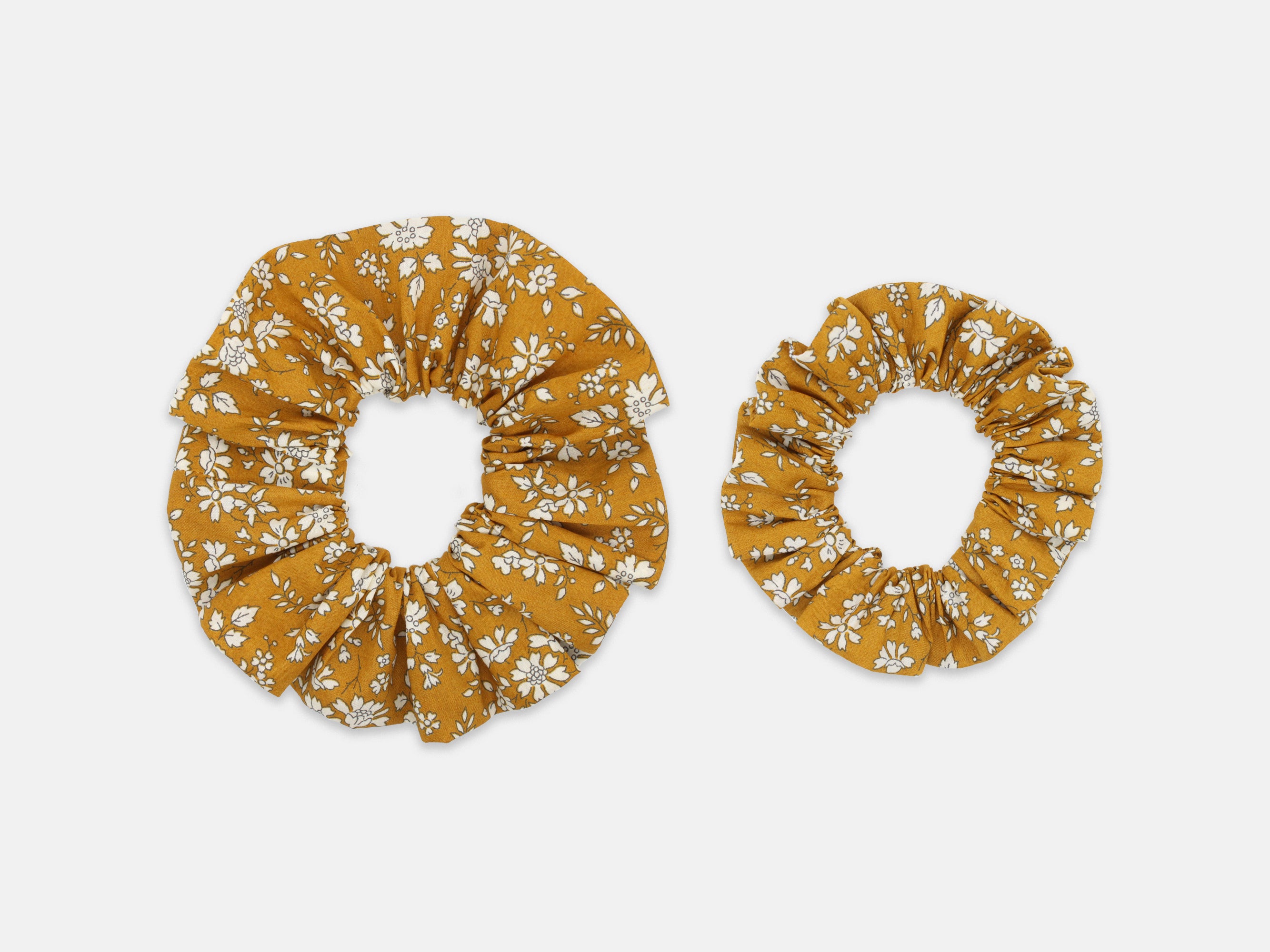 Large and Medium Scrunchie - Liberty London Capel G Print | Holme & Moss
