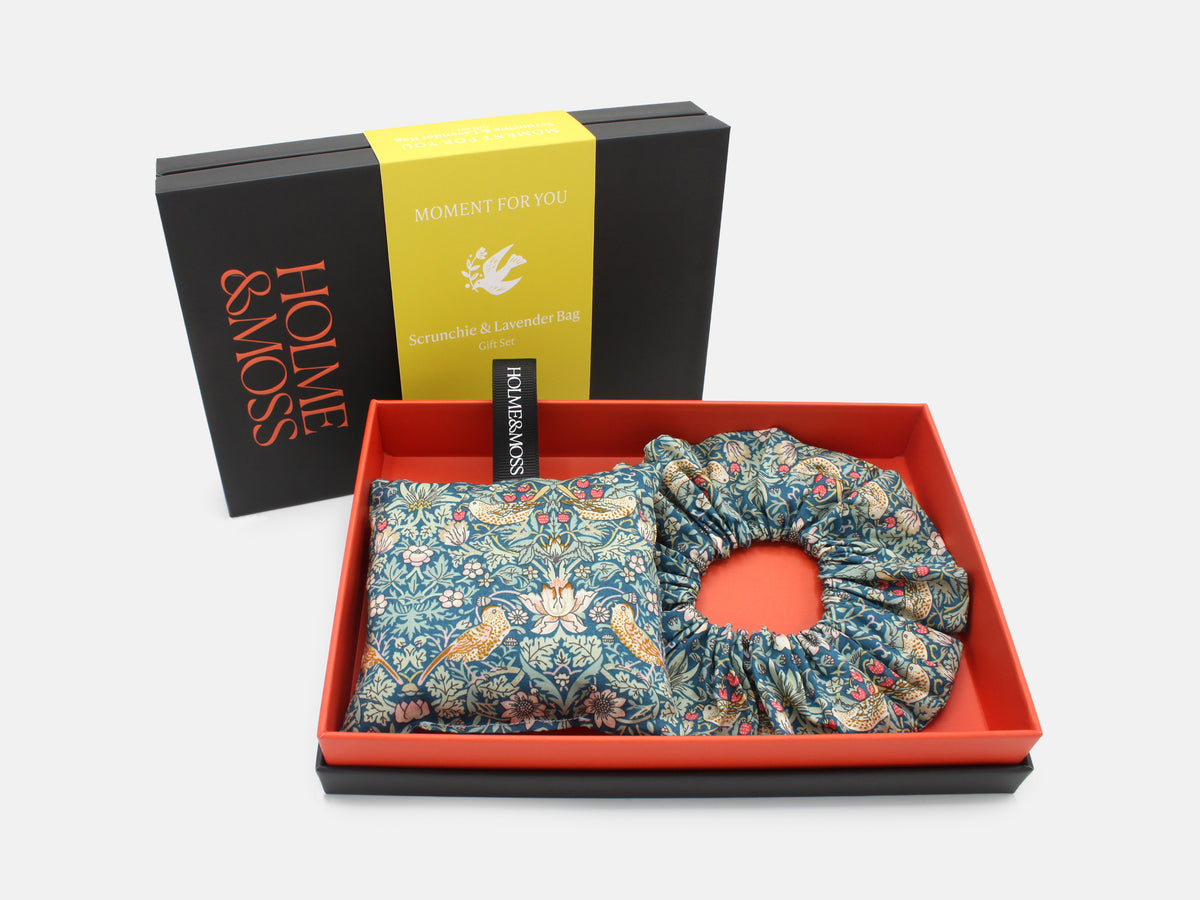 Scrunchie and Lavender Bag Gift Set – Liberty Strawberry Thief P Print | Holme & Moss