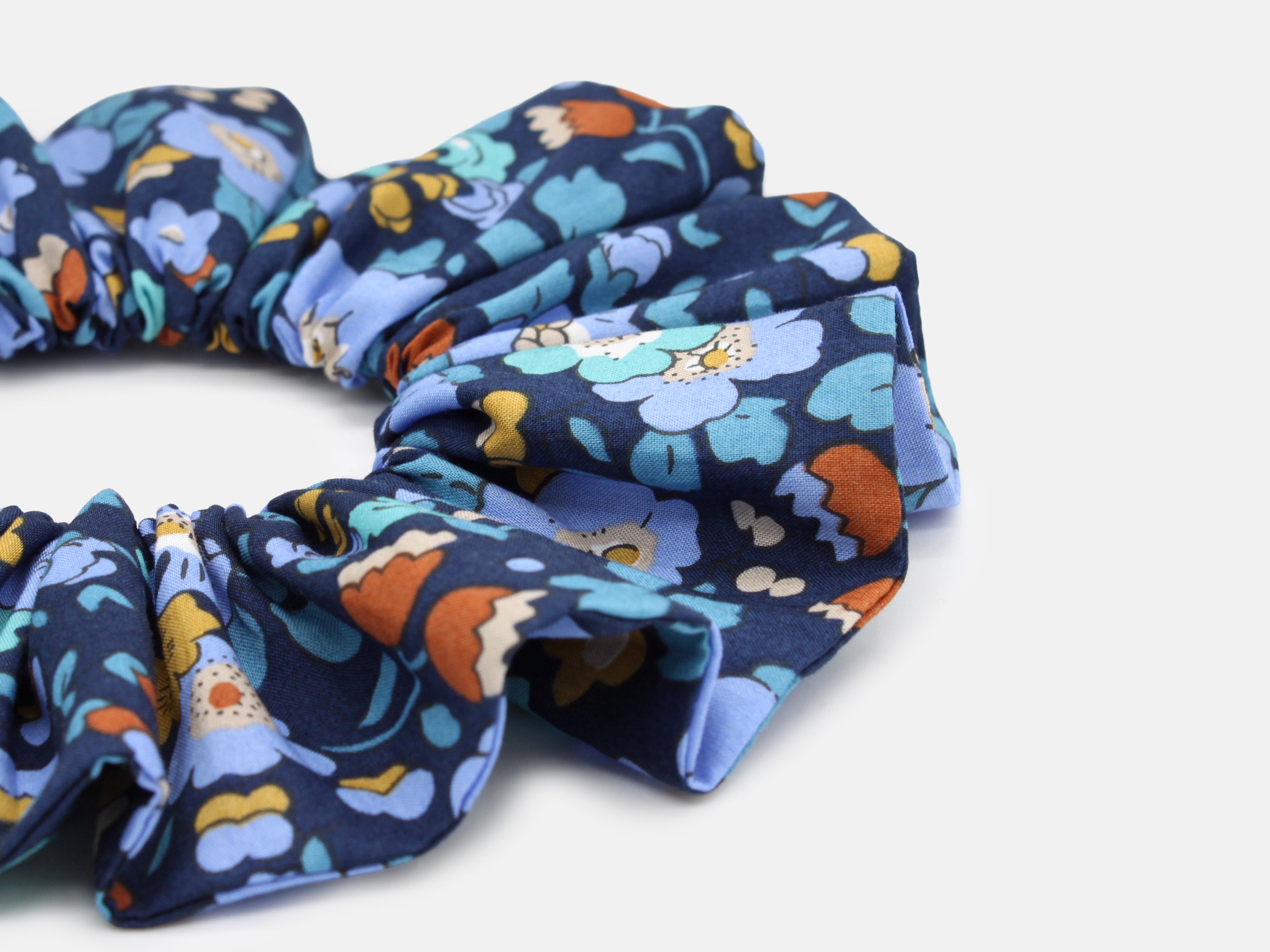 Large Scrunchie Close-Up - Liberty Fabrics Betsy Meadow A Print | Holme & Moss