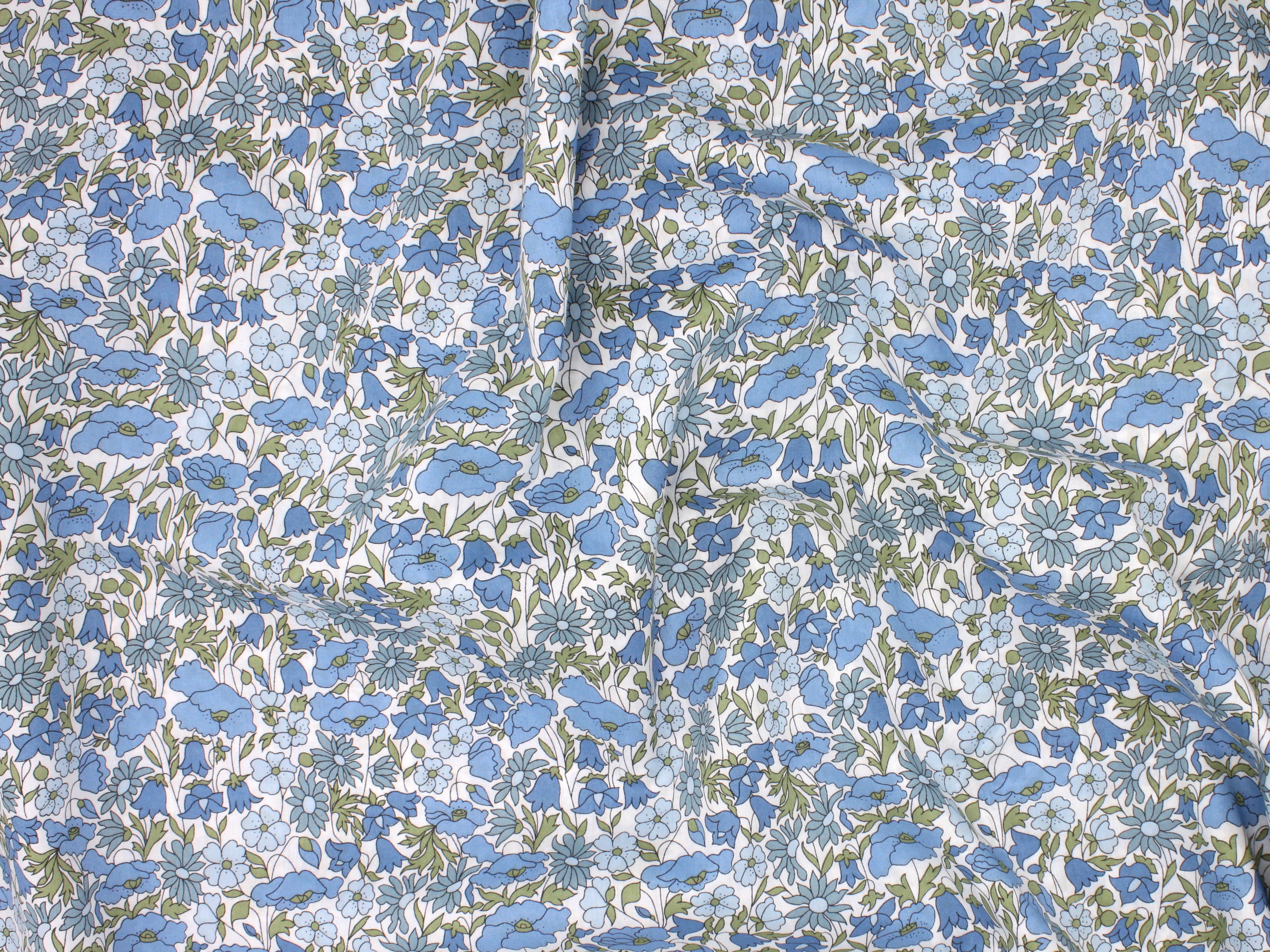 Liberty Fabrics - Poppy and Daisy Q Tana Lawn™ Cotton | Holme & Moss