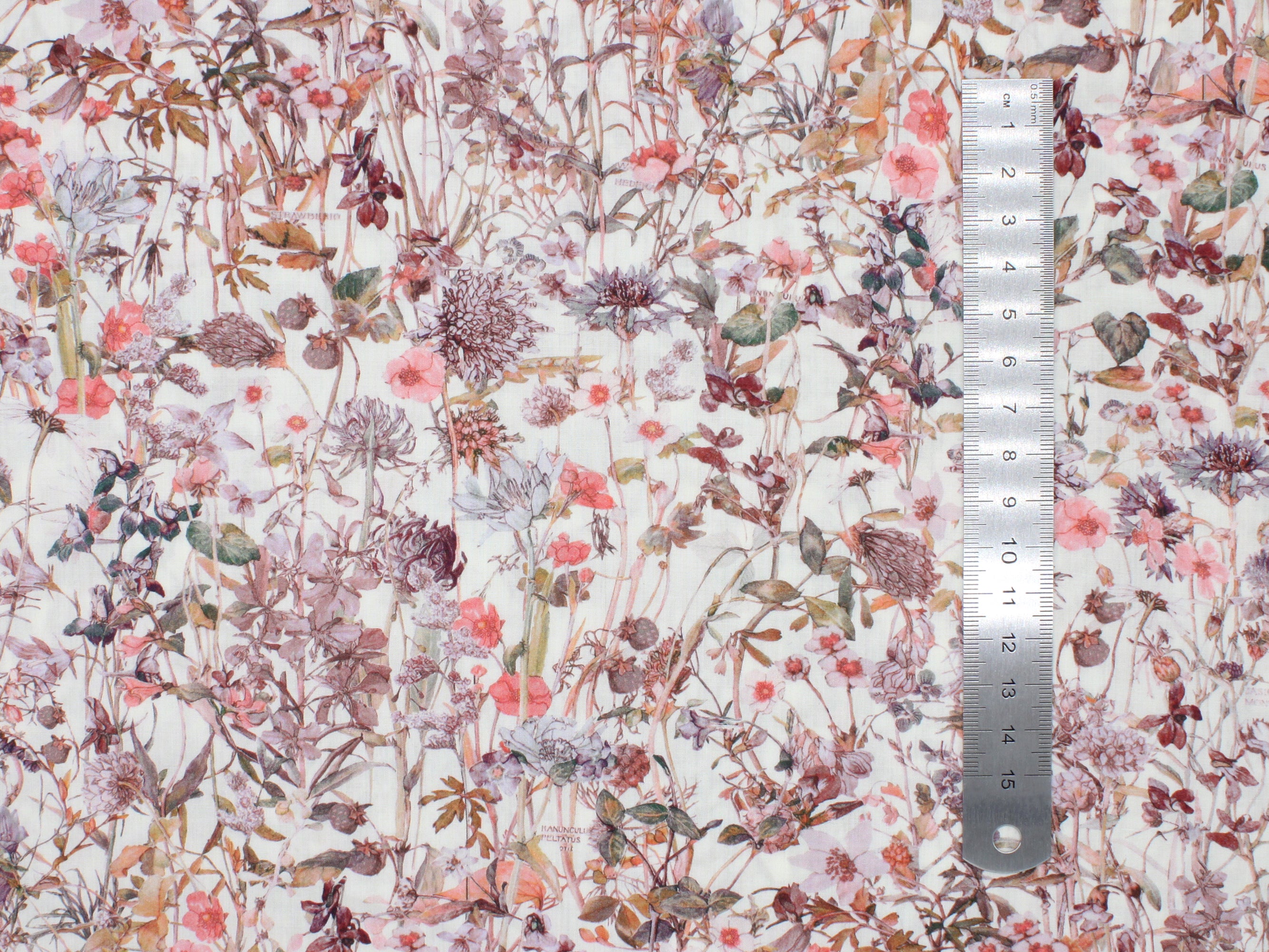 Liberty Fabrics - Wild Flowers F Tana Lawn™ Cotton | Holme & Moss
