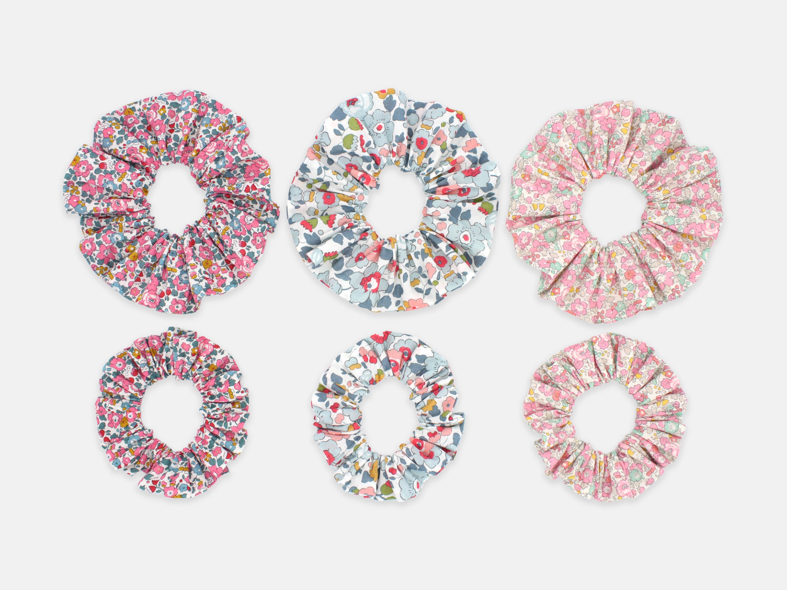 Liberty Print Scrunchie Gift Box, Set of 3, Blooming Betsy collection. Showing comparison of large and medium scrunchie sizes | Holme & Moss