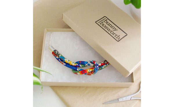 Bunny Bosworth Reef Knot Pendant Necklace - Liberty Margaret Annie A Print | Holme & Moss