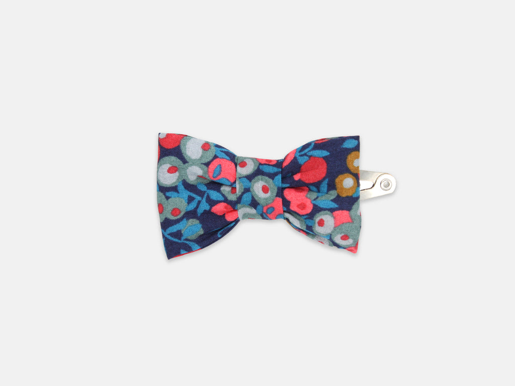 Small Bow Hair Clip, Liberty London Wiltshire Berry B-40 Print | Holme & Moss